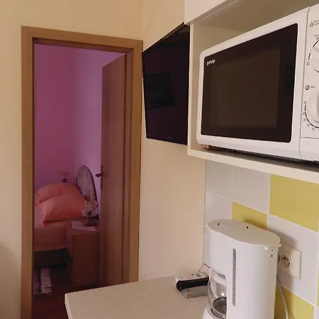 Apartment Zdravko Štinjan Rum bild