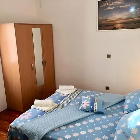 Apartment Zdravko Štinjan Exteriör bild