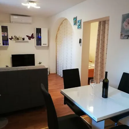 Apartment Zdravko Štinjan Exteriör bild