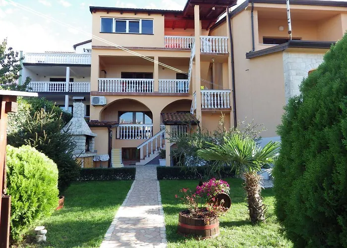 Apartment Zdravko